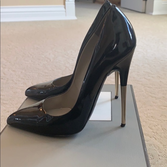 Haven’t worn in years - Picture 4 of 6